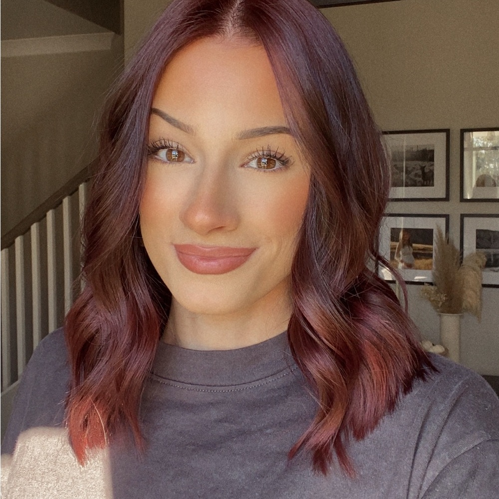 Meet your Posher, Ally